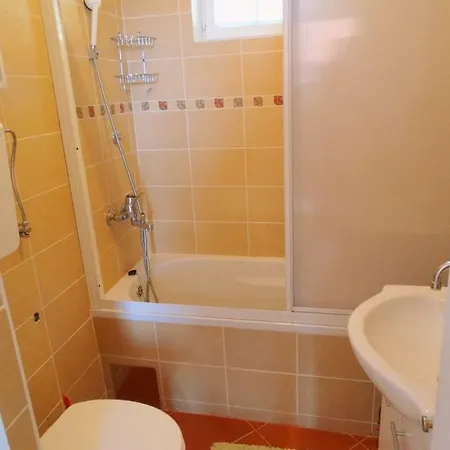 Bani Apartment